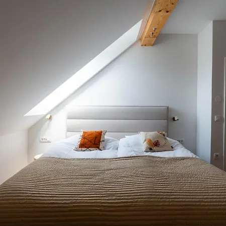 Apartment & Studio Berc بليد